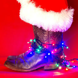Rockin' Around the Christmas Tree - Miley Cyrus